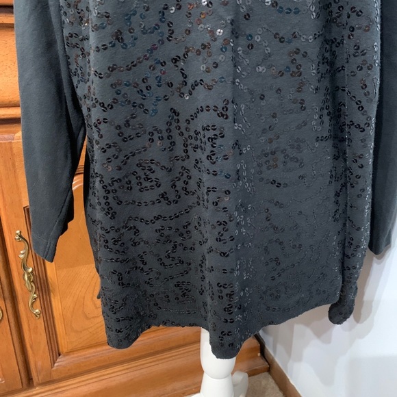 Quacker Factory Sequin Black Blouse - Picture 4 of 7
